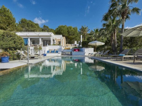 Holiday home with central heating